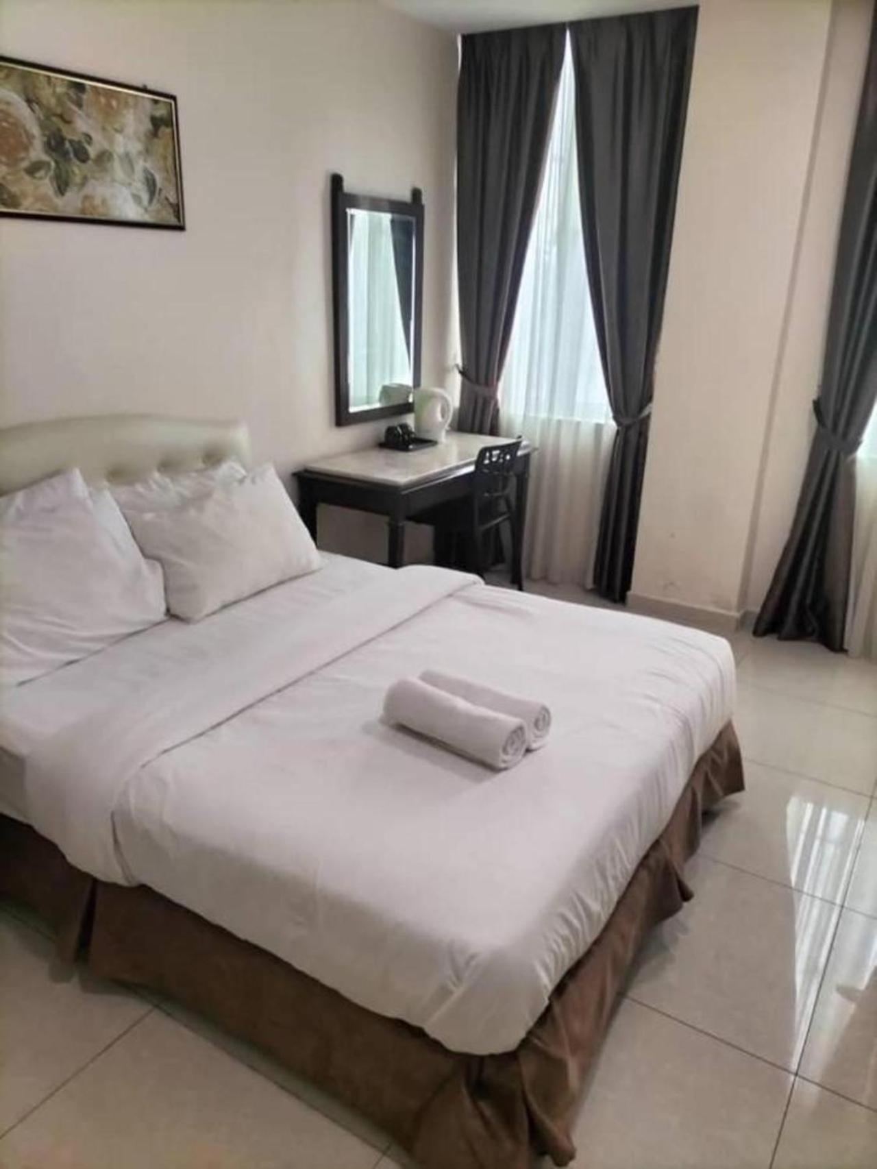 Sam Hotel Sitiawan Eksteriør bilde