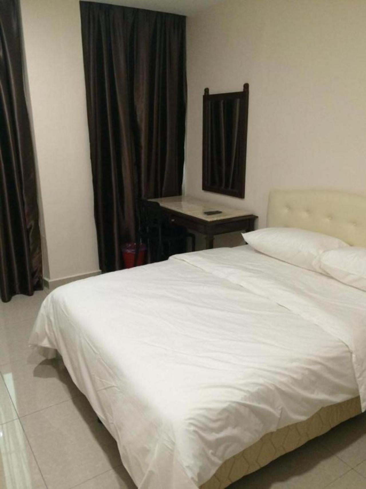 Sam Hotel Sitiawan Eksteriør bilde