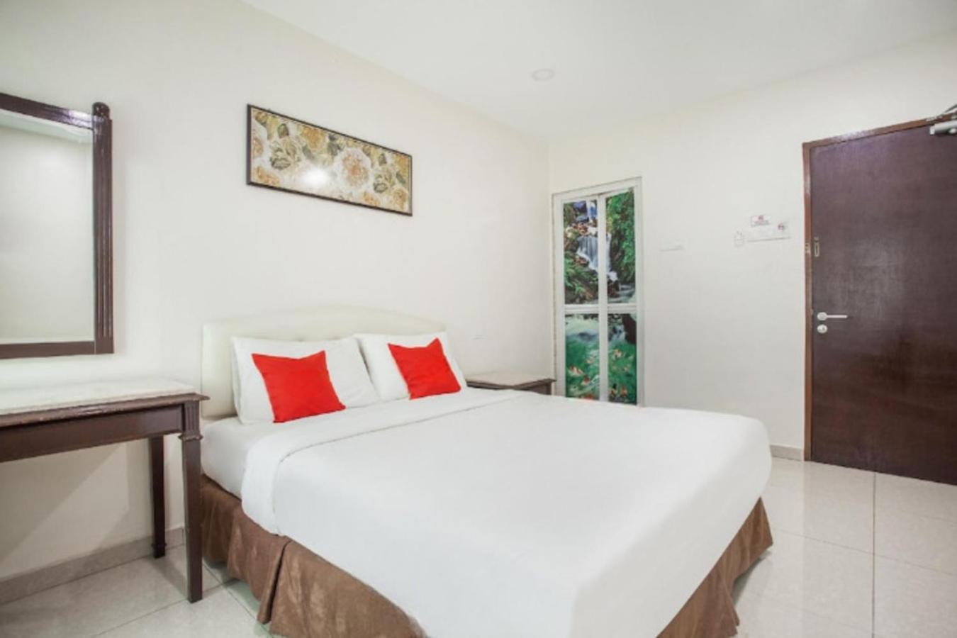 Sam Hotel Sitiawan Eksteriør bilde